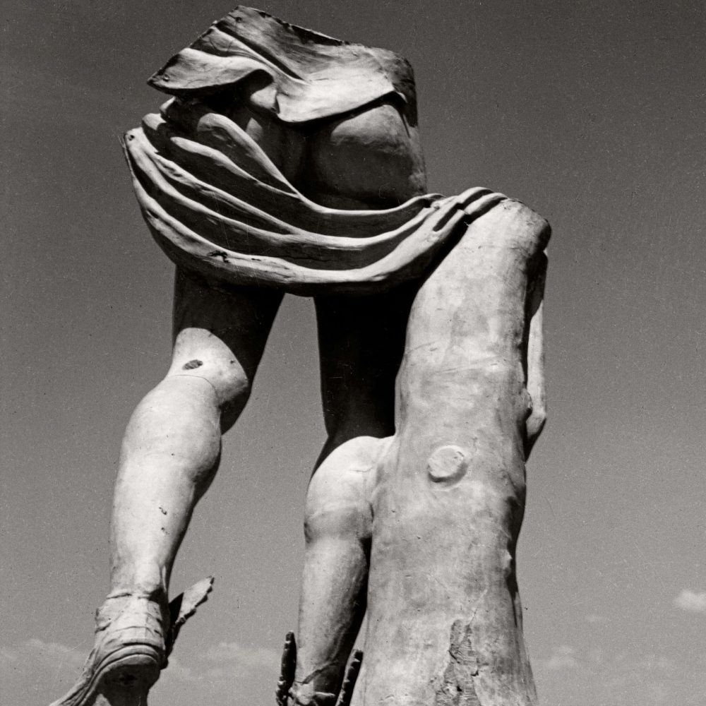HERBERT LIST<br>"Fragmento de una estatua de Hermes"