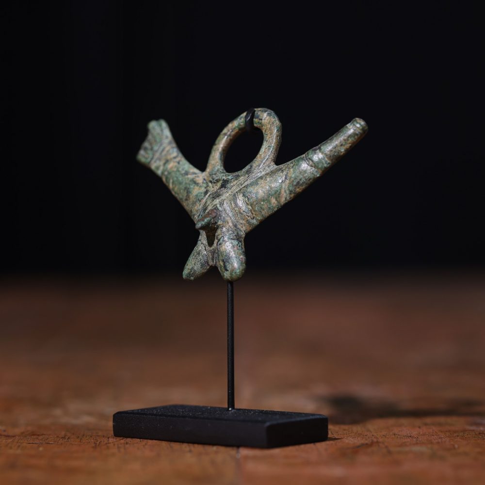 Ancient Roman - Phallic amulet and hand (MF298)