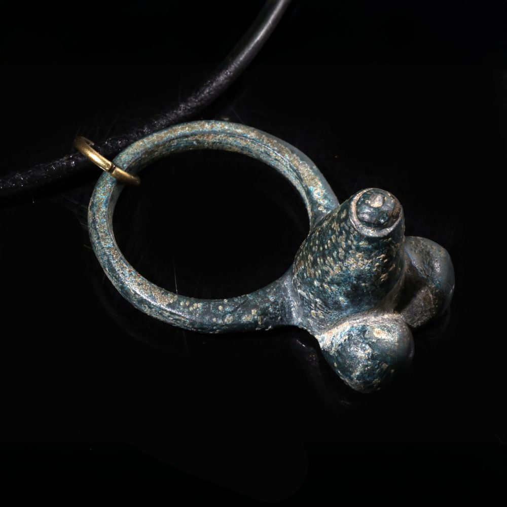 Ancient Roman - Phallic amulet ring (MF296)